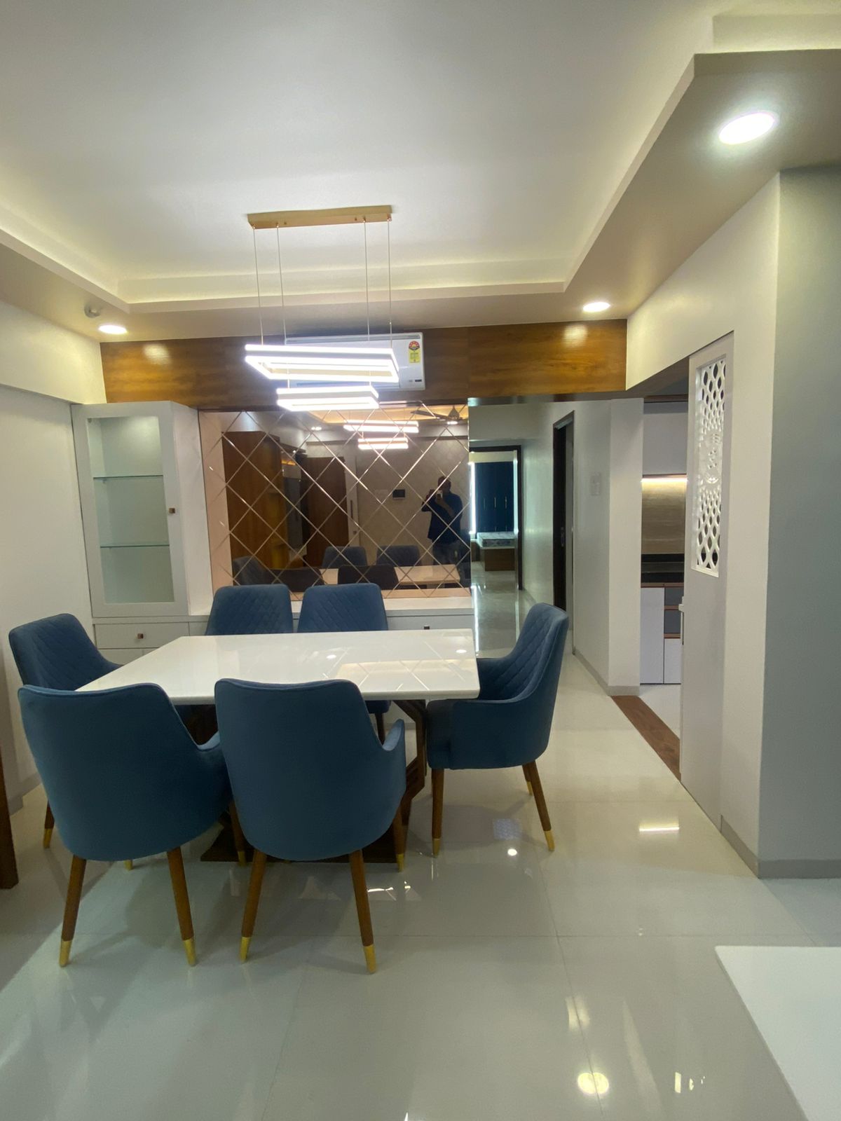 Furniture Selection & Styling